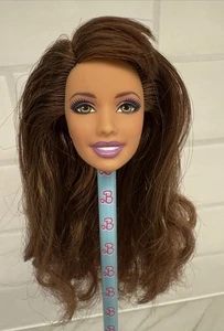 Barbie Fashionistas Teresa Puppe brünett haselnussgrüne Augen nur Kopf - Bild 1 von 7