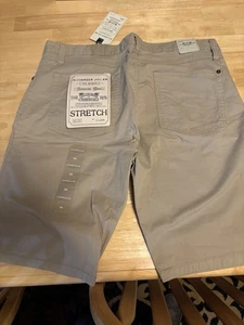 ALEXANDER JULIAN COLOURS Mens Stretch Shorts - Size 36 NWT Classic Khaki - Picture 1 of 4