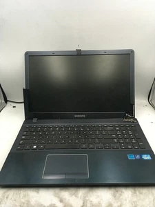 SAMSUNG NP470R5E - FOR PARTS/REPAIR - INTEL I7 3RD GEN - NO RAM - READ DESC - BB - Picture 1 of 10