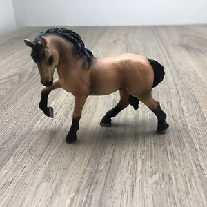 Schleich Horse Stallion In Nice Condition Tan Black - Picture 1 of 6