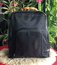 gucci one shoulder backpack
