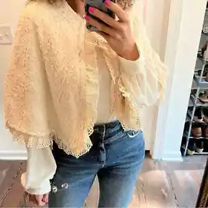 Vintage handmade in Mexico Ivory Cream Lace Cape Capelet size small - Picture 1 of 4