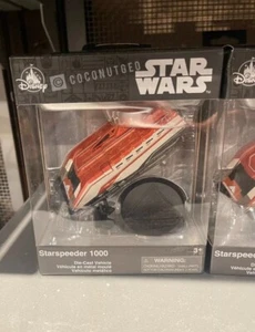 Disney Parks Star Wars Star Tours Starspeeder 1000 Die Cast Fahrzeug mit Ständer NEU - Bild 1 von 1