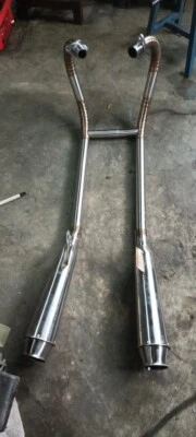 Заказная выхлопная труба ручной работы Triumph Bonneville T120 2020-2024 - Изображение 1 из 3