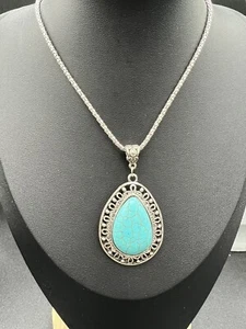 Silberfarben und Faux Türkis Träne Anhänger Halskette 18” + 2,5” Verlängerung - Bild 1 von 10