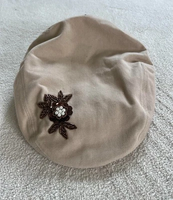 Gorra de Cabbie Newsboy Vintage Y2K Old Navy ajustada beige adornada L/XL Foto 1 de 4