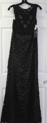 Monique Lhuillier Black Gown-NWT -Size 12 - Изображение 1 из 4