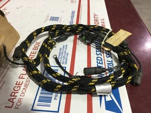 Military Wiring Harness, NOS, NSN 6150-01-365-5551, P/N 1871170 - Imagen 1 de 7