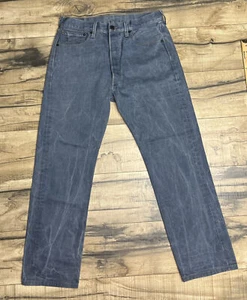 Jeans de mezclilla vintage Levi 501 botón mosca 34 x 32 rojo ala de murciélago lavado único desteñido. - Imagen 1 de 12