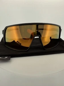 Oakley Sutro Prizm UV Protection Shield Sunglasses 009406-0537 *Excellent* - Picture 1 of 11