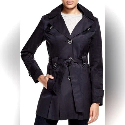 Gabardina BLANC NOIR con cinturón de longitud media en negro talla M Foto 1 de 4