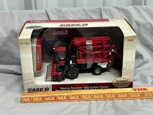 Case IH Module Express 625 raccoglitore cotone pressofuso Ertl con DVD scala 1:64 nuovo con scatola - Foto 1 di 9