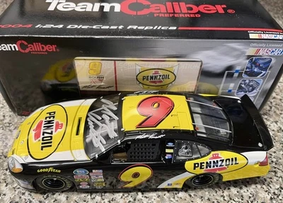 Matt Kenseth 2004 1/24 equipo calibre Pennzoil diecast firmado Foto 1 de 4