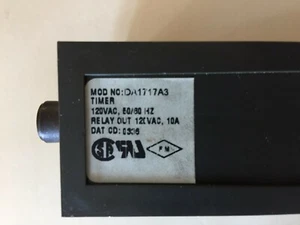 DA100 Series Repeat Cycle Timer DA1717A3- is a solid state ON/OFF - Picture 1 of 5
