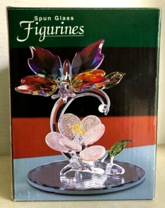 Vintage Spun Glass Butterfly Figurine very Colorfull - Picture 1 of 4