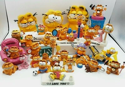 Garfield Figuren & Zubehör von 1978- Bully - Auswählen - Größe 2 -9 cm Stofftier - Bild 1 von 4