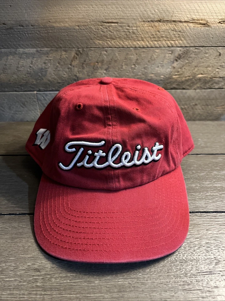 '47 品牌威斯康星獾 Titleist 可调金帽子红色绑带 — 第 1/4 张图片
