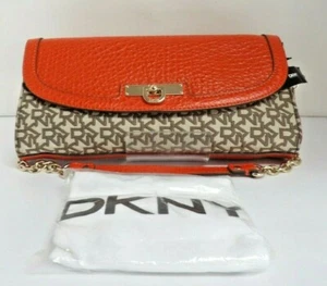 Neu mit Etikett DKNY Beekman Clutch/Schultertasche - chino-orange - Bild 1 von 11