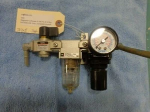 SMC EAF2000-F02 Regler mit Sprache 0-140 PSI, 0-10 Bar, EAF2000-F02 Filter, EVHS2 - Bild 1 von 4