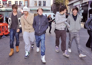 One Direction Fantastic New POSTER - Picture 1 of 1