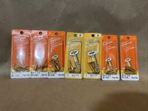 "Lote de 7 tornillos para madera de 8x1-1/4"" 21191" - Imagen 1 de 3