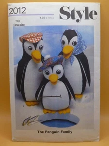 VTG 70s STYLE 2012 13+16+17" PENGUIN FAMILY WITH HATS TOY SEWING PATTERN - Picture 1 of 2