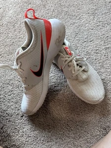 Zapatos de golf Nike Roshe G CD6065-103 PARA MUJER talla 9,5 - Imagen 1 de 12