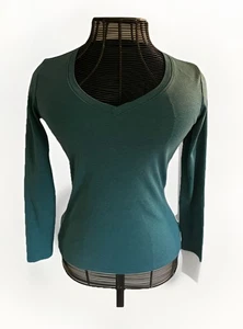 EDDIE BAUER Women's Green V-Neck Long Sleeve Shirt Sz. M - Picture 1 of 7