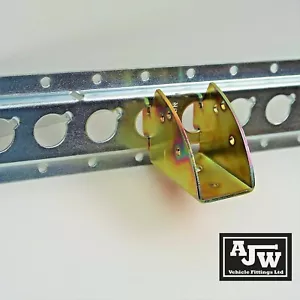 4 x Galvanized Internal Decking Bracket For 1806 Tracking Trailers Ifor Williams - Picture 1 of 3