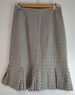 Falda Ann Taylor Loft Elegante Blanco y Negro Patrón Geométrico Dobladillo Plisado Talla 0 Foto 1 de 4