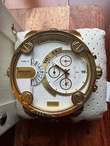 Nuevo Auténtico Diesel Correa de Cuero Marrón Tono Dorado Caja Inoxidable Reloj 51mm Nuevo con Etiquetas - Imagen 1 de 3