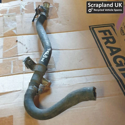 Tubo de agua metálico trasero Ford Escort MK6 1995-2002 1,6 Foto 1 de 4