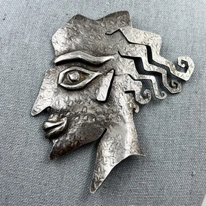 Herve van der Straeten große Frauenkopf Brosche - selten! - Bild 1 von 4