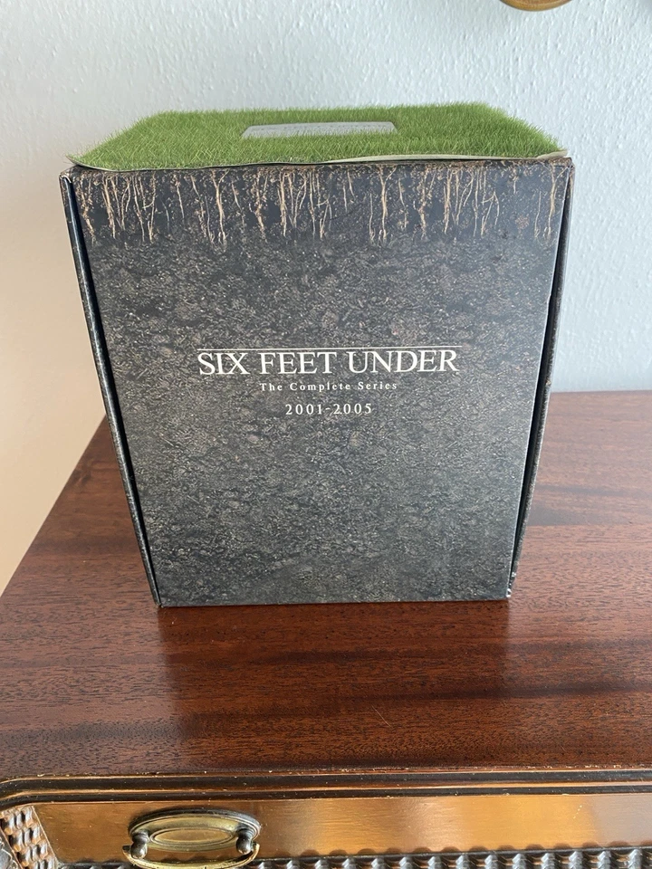 Six Feet Under: Complete Series DVD Box Set 2001-2005 Seasons 1-5 - Image 1 of 3