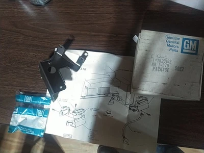 Cadillac 1980, 81 inyección de combustible, equipamiento de soporte de sensor Map&Baro Foto 1 de 4