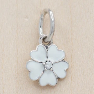 New Authentic Pandora White Primrose Pendant 390365EN12 W Tag & Suede Pouch - Picture 1 of 4