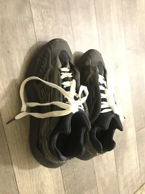 Size 10 - adidas Yeezy 700 V3 Alvah - Image 1 of 4