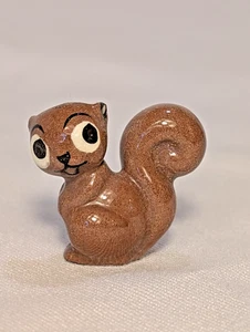 Vintage Early Hagen Renaker Brown Baby Squirrel Sitting Up miniature figurine - Picture 1 of 7