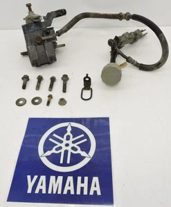 🔥 01-05 YAMAHA RAPTOR 660R 660 R - OEM REAR BRAKE SYSTEM CALIPER LINE BOTTLE 🔥 - Picture 1 of 15