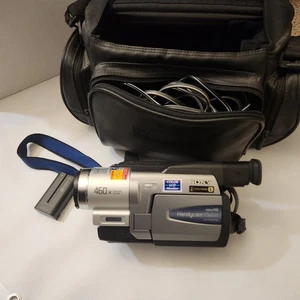 Sony Handycam Vision CCD-TRV58 NTSC Hi8 Video8 8mm Camcorder. Kit , With Bag. - Picture 1 of 1