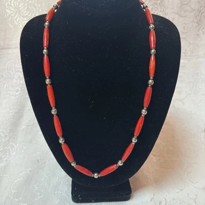 Collar con cuentas largas de madera y metal nativo boho hippie Foto 1 de 4