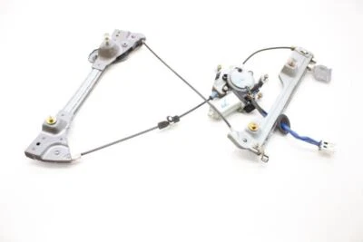 2003-2009 Nissan 350Z Vert VQ35HR Passenger RH Front Window Regulator and Motor - Image 1 of 4