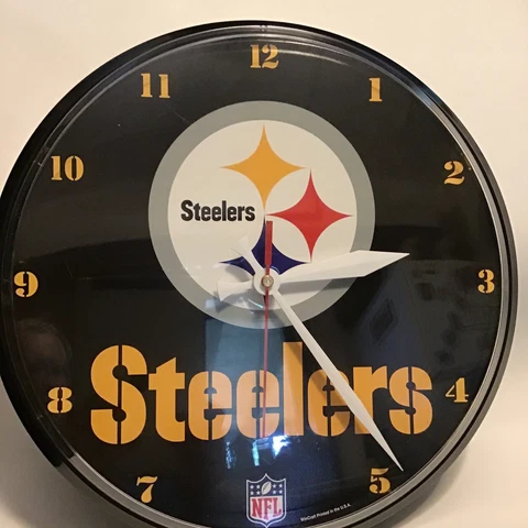 Pittsburgh Steelers 12" NFL Clock Used EUC Takes One AA Battery Cover