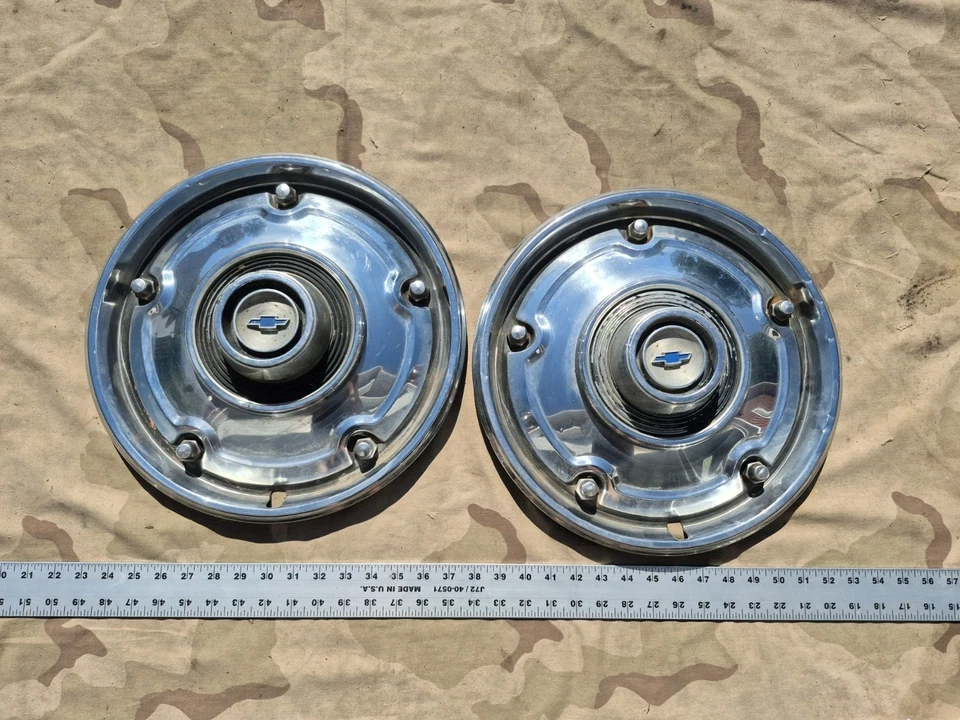 Chevrolet 1973-1975 OEM cromo media tonelada camión tapacubos GM 73 74 75 C10 OEM 1/2  Foto 1 de 4