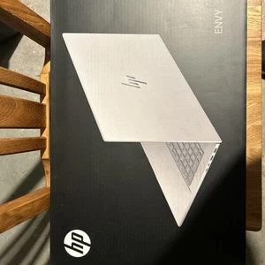 HP Envy 17 FHD Touch Ultra 7-155H 16GB 1TB SSD W11P WARRANTY - Picture 1 of 3