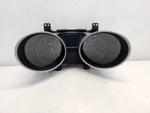 2010-13 Hyundai Tucson (2.4L / AWD / AT) Speedometer Cluster - Picture 1 of 12