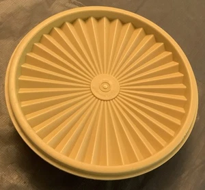 Vintage Tupperware Harvest Gold insalatiera/cereali ciotola #890 e coperchio - Foto 1 di 6