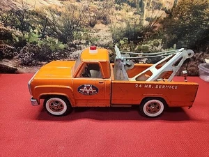 Vintage Pressed Steel 1960S TONKA AA Service Wrecker RARE Orange Toy Truck WOW - Picture 1 of 18