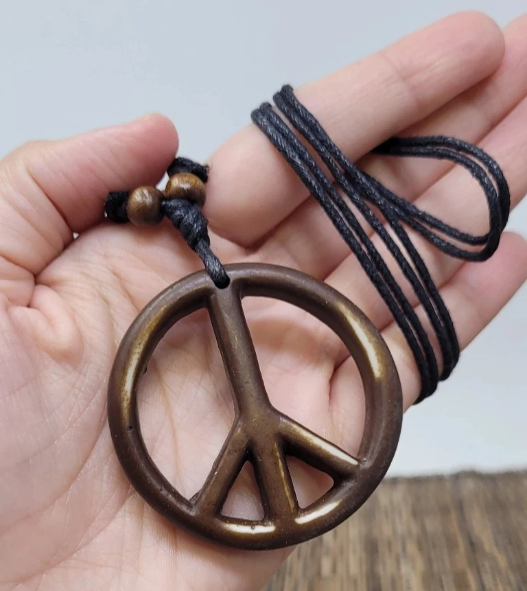 Yecomsy Peace Sign Necklace & Earrings Set - Silver/Gold, Hippie Style Jewelry For Women & Men