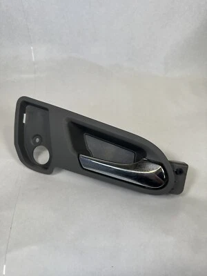 ⭐️ 2010-2017 GMC ACADIA TRAVERSE FRONT RIGHT PASSENGER DOOR INTERIOR HANDLE OEM - Изображение 1 из 4